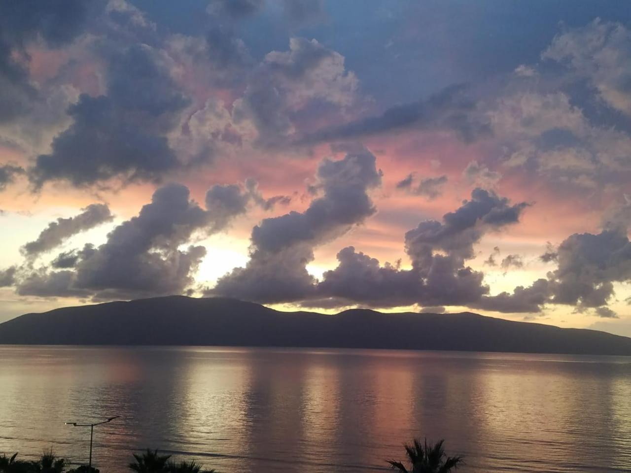 Apartamento Petit Ritz Vlorë